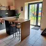 Maison Au Calme Bord De Semesterbostad *