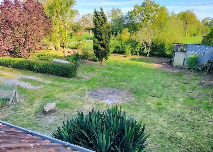 Holiday home Maison Au Calme Bord De Jullouville-les-Pins